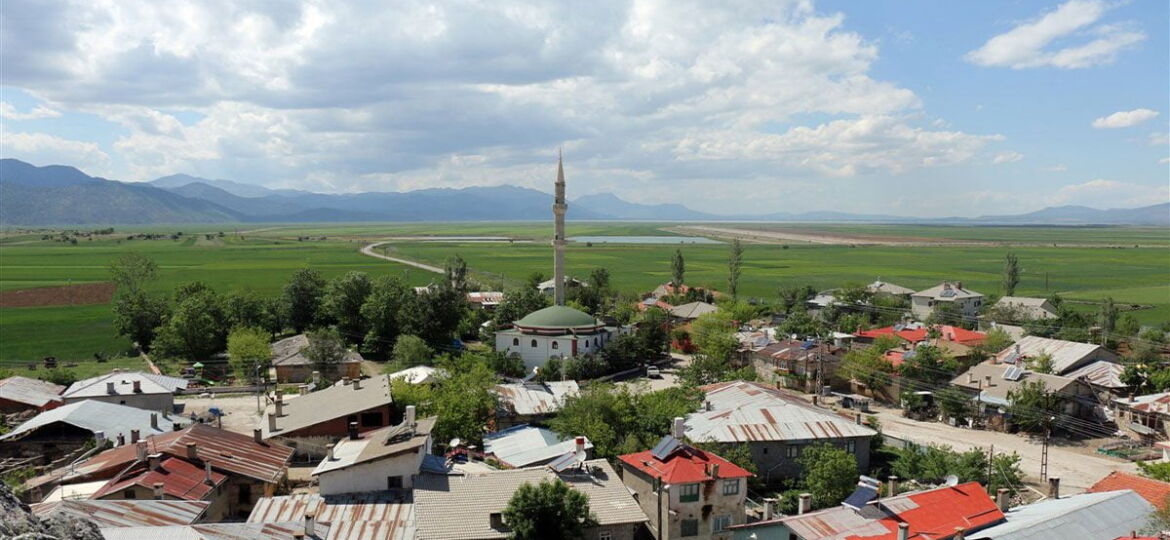 Yalıhüyük